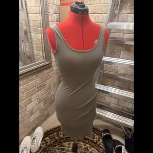 Green bodycon dress size S